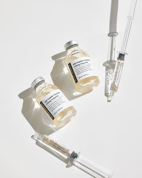 pol_pl_Ampulka-intensywnie-liftingujaca-z-peptydami-Silk-Peptide-Intensive-Lifting-Ampoule-Sungboon-Editor-1523_2.jpg
