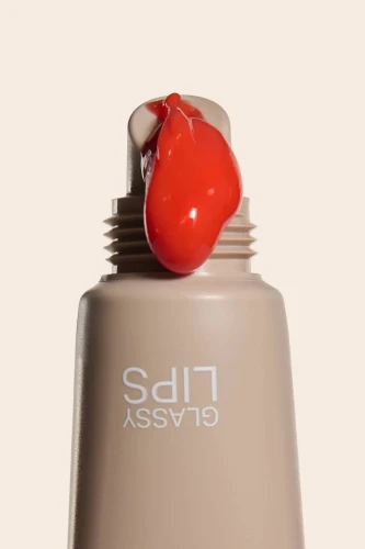 Sayhi_GlassyLips_mainpackshot_coral.webp